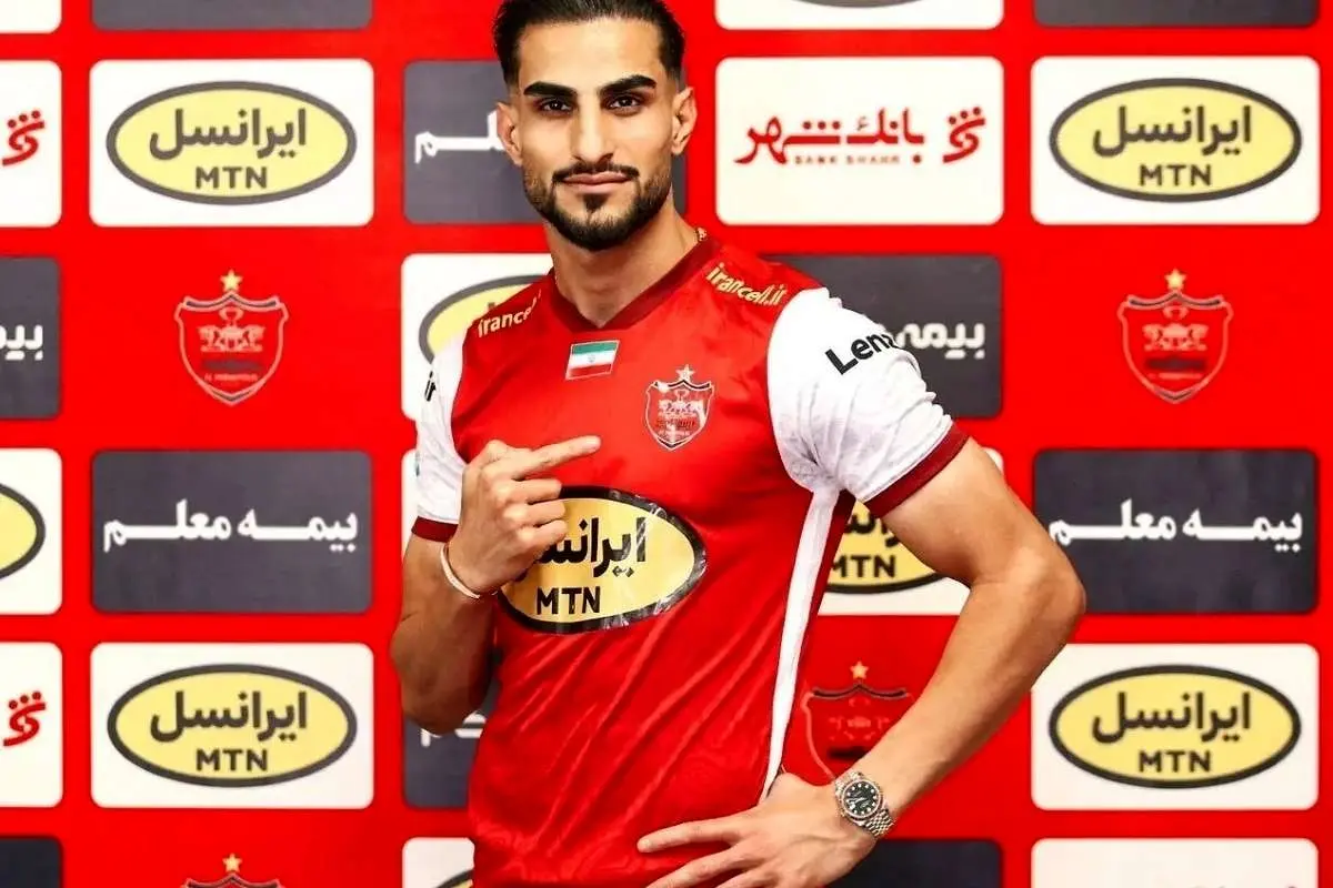 مجوز بازی 2 بازیکن پرسپولیس صادر شد