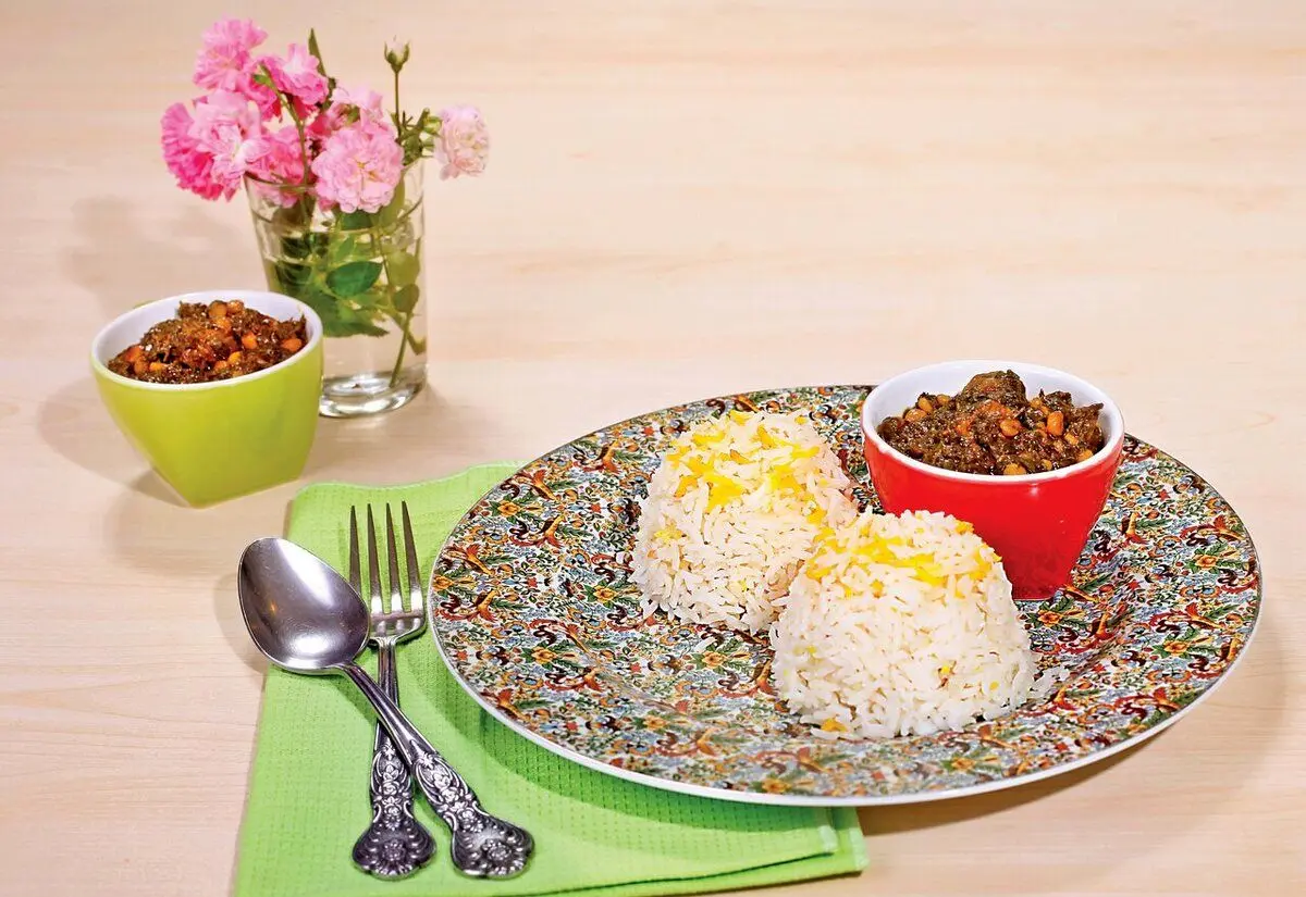 یک غذا من‌درآوردی از ترکیب دو خورش سنتی!