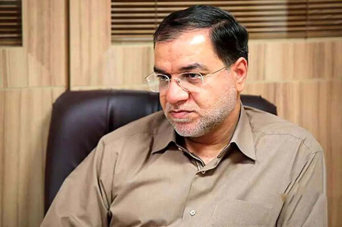 فضائلی: با تدبیر رهبر انقلاب کشور از چالش چند جنگ دور شد