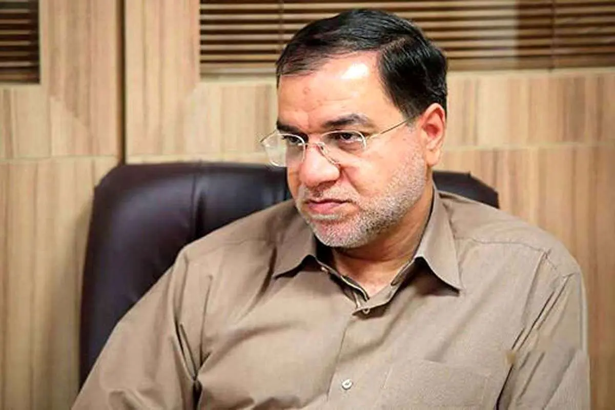 فضائلی: با تدبیر رهبر انقلاب کشور از چالش چند جنگ دور شد