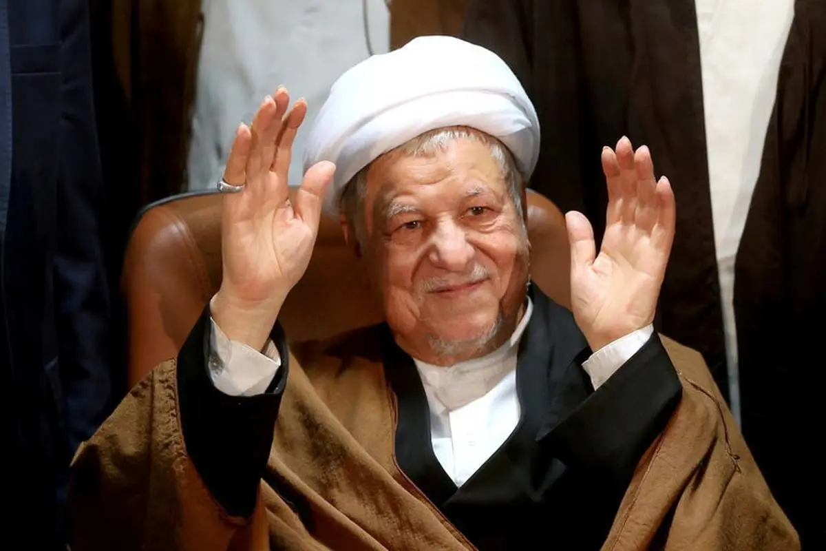 خاطره هاشمی بر سر مناقشه درباره کاندیداتوری خاتمی