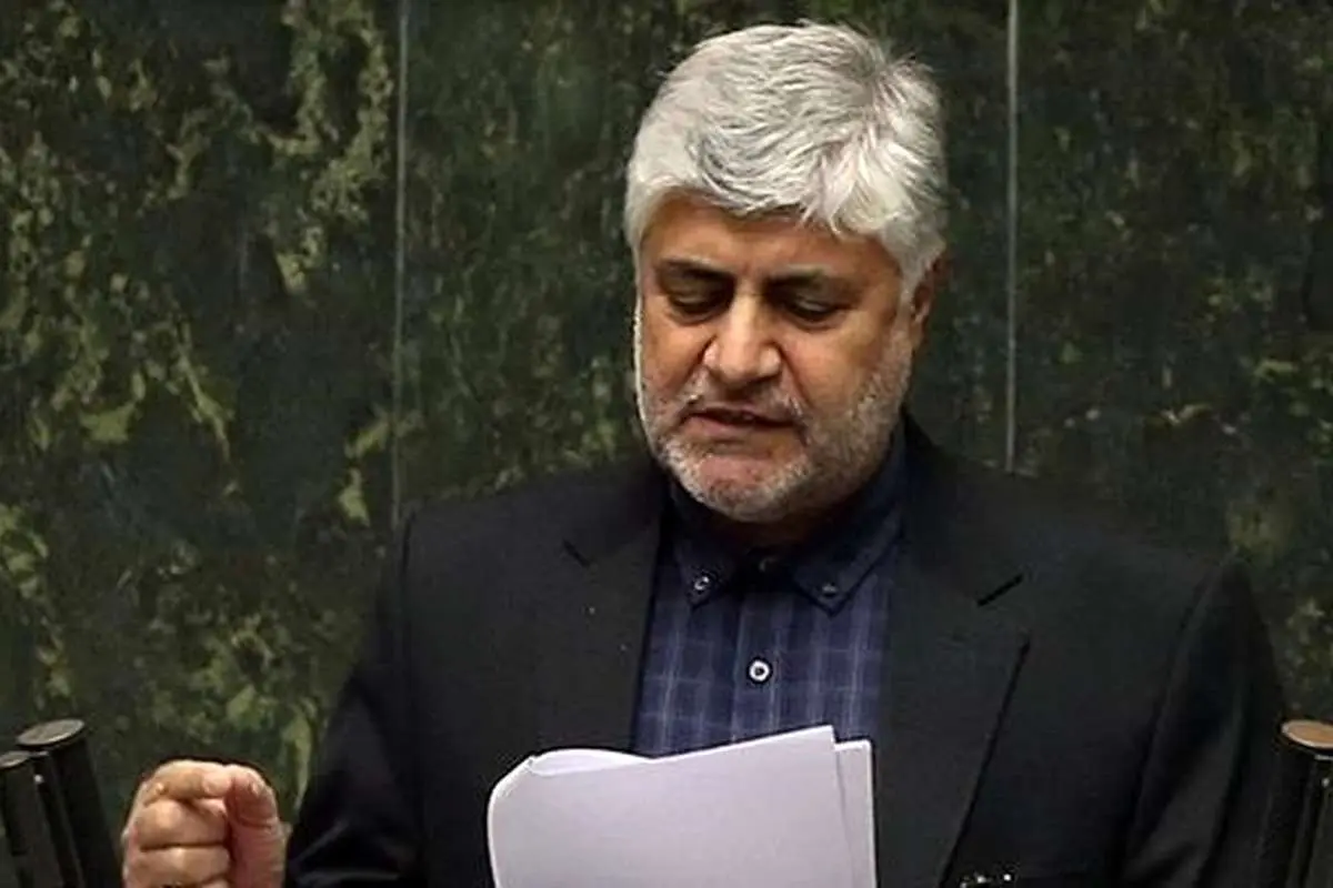 نماینده شیراز: مرزهای شرقی کشور دیوارگذاری شود