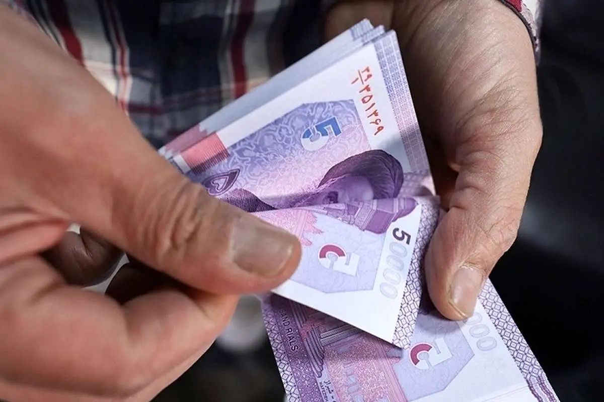 حداقل حقوق کارگران افرایش مییابد؟