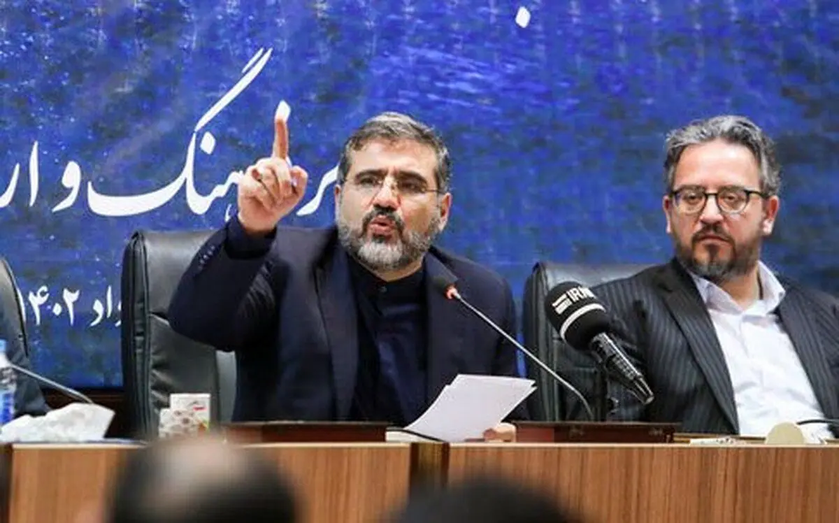 وزیر ارشاد: نمی‌توانیم به قاضی بگوییم چه حکمی برای هنرمندان صادر کند