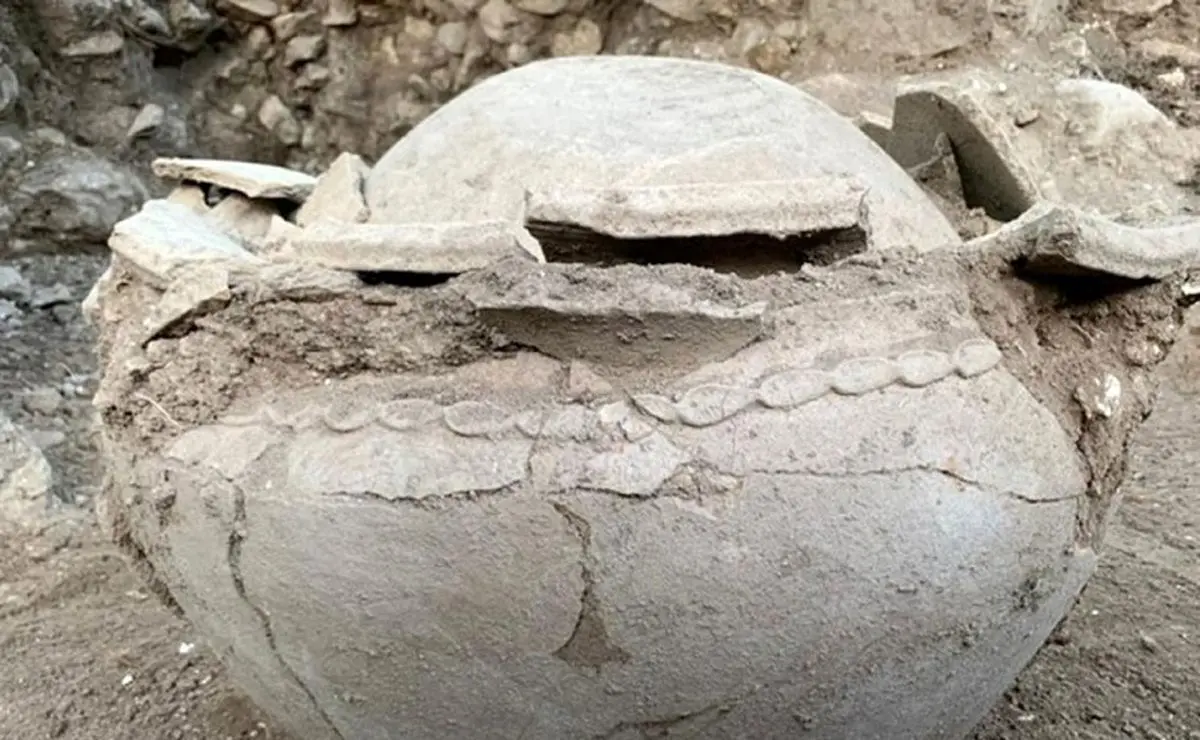 (تصاویر) محتوای ترسناک کوزۀ ۱۲۰۰ ساله‌ای که در مکزیک کشف شد