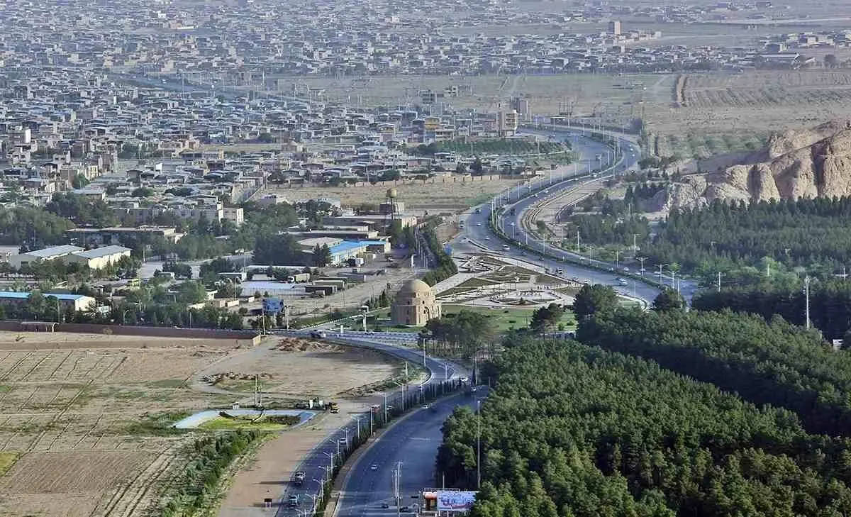 رهن کامل خانه در شهر کرمان چقدر بودجه می‌خواهد؟