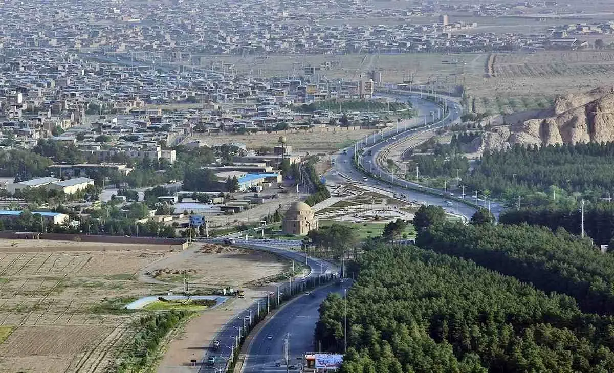 رهن کامل خانه در شهر کرمان چقدر بودجه می‌خواهد؟