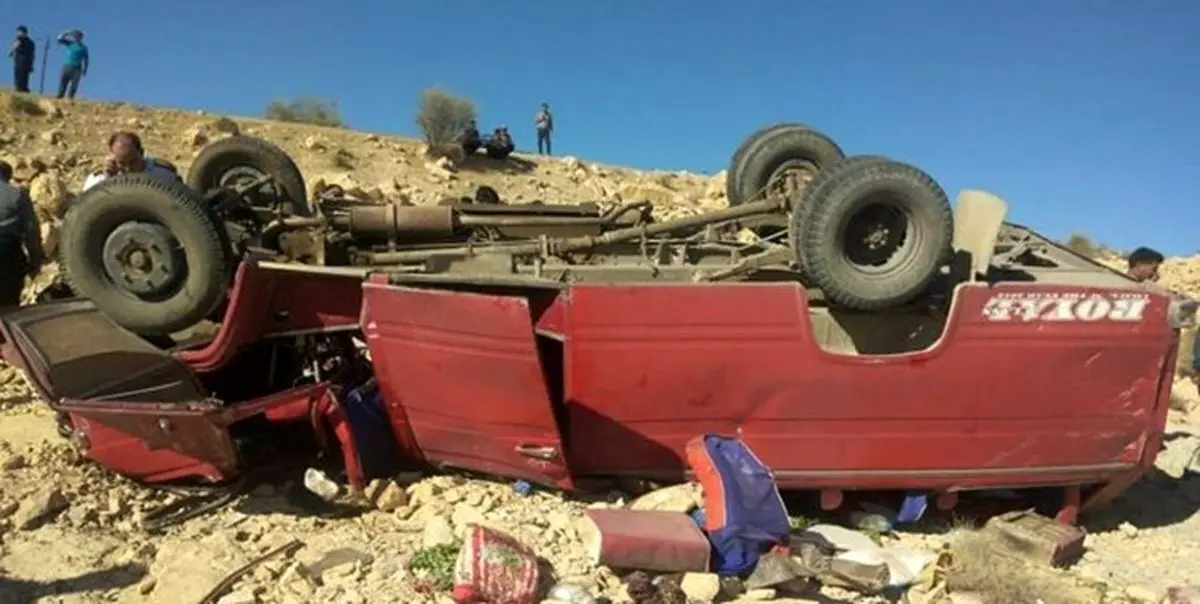 ۶ کشته درپی سقوط مینی‌بوس به دره در ورزقان