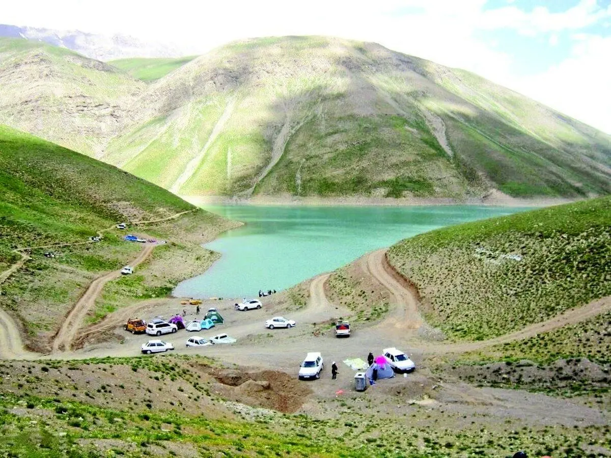 این مناظر دیدنی را با دو ساعت رانندگی تماشا کنید/ تهرانی‌ها ماهیگیری می‌کنند!