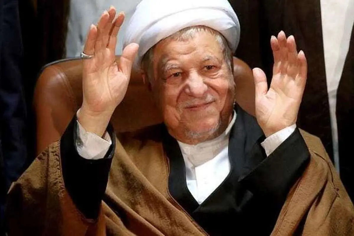 (عکس) پوشش جالب آیت الله هاشمی رفسنجانی جوان در سفر ژاپن