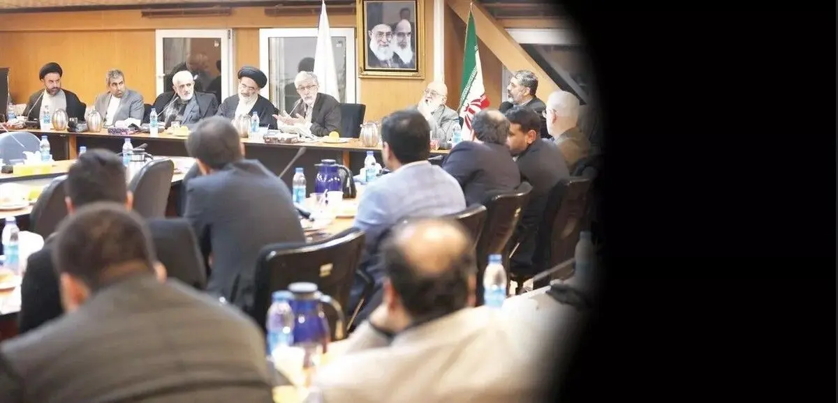 روی دیگر سکه اختلافات اصول‌گرایی
