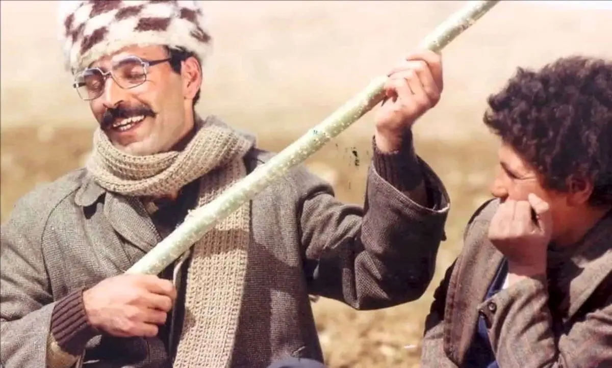 چهره عبوس سیاسی صمد را «ما» ساختیم