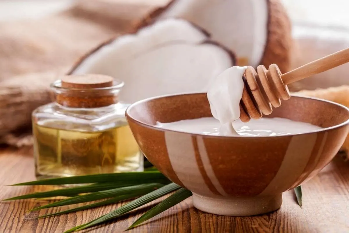 تاثیرات شگفتانگیز روغن نارگیل بر زیبایی