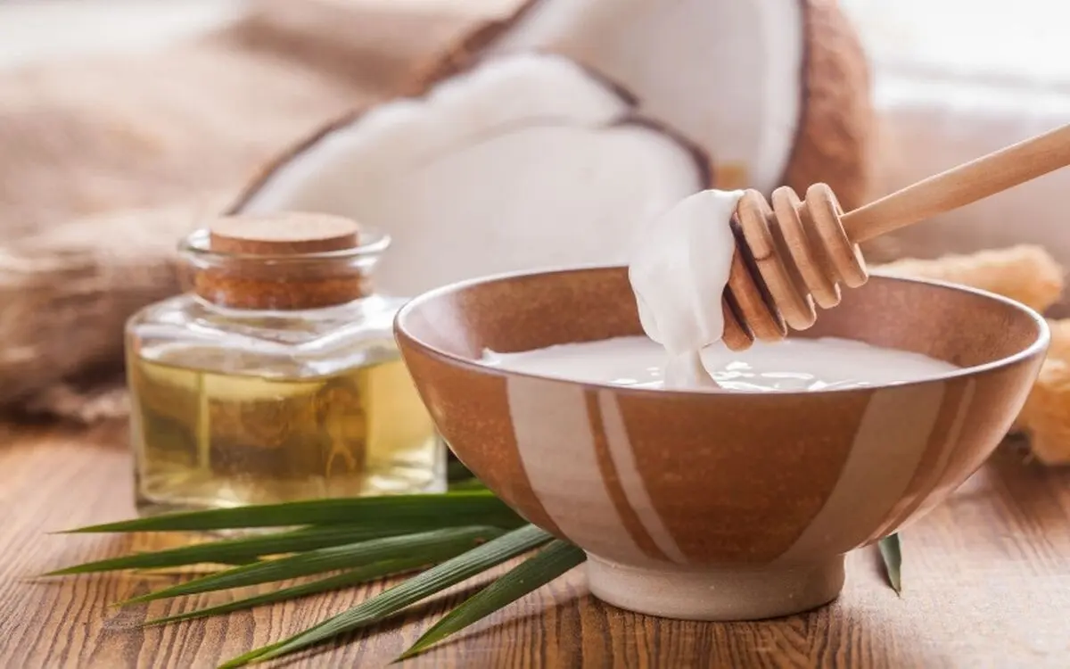 تاثیرات شگفت‌انگیز روغن نارگیل بر زیبایی