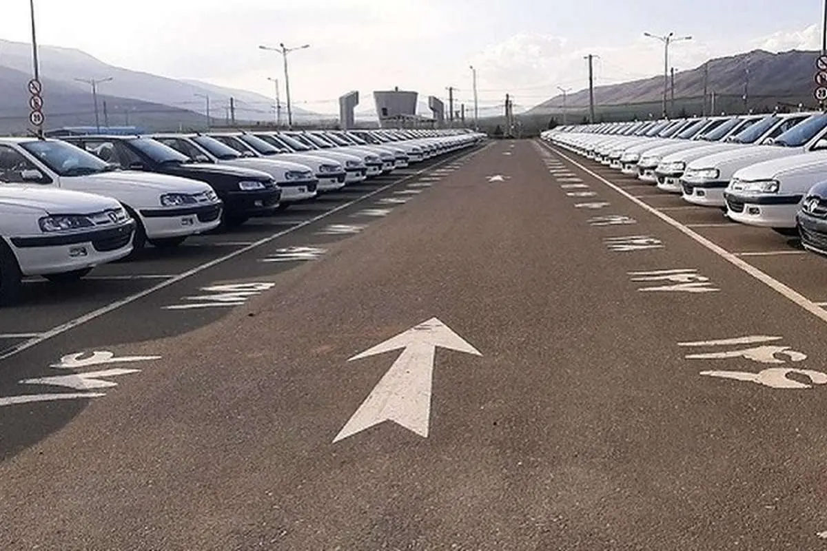 قیمت محصولات ایران خودرو امروز چهارشنبه هشت شهریور ۱۴۰۲