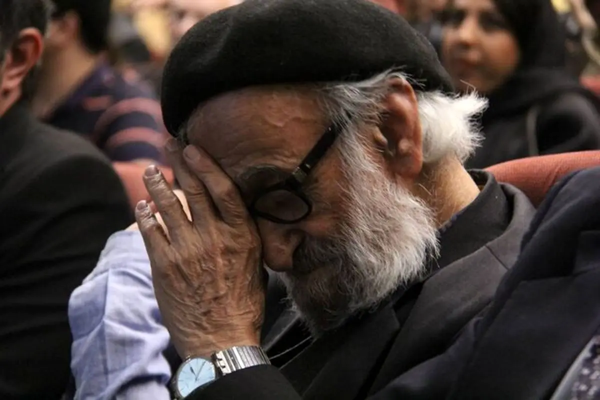 این مرد به «تمبک» شخصیت داد