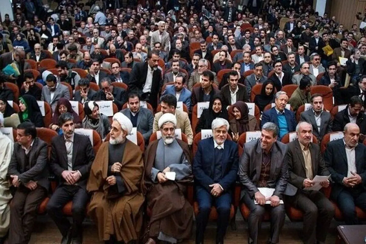 اصلاح‌طلبان به آقای معین می‌گفتند آلبوم بعدی‌تان کِی منتشر می‌شود!