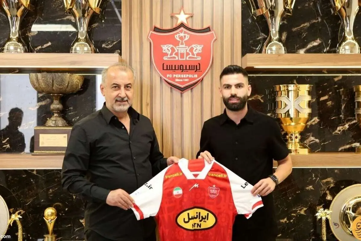 سومین ضربه پرسپولیس به استقلال!