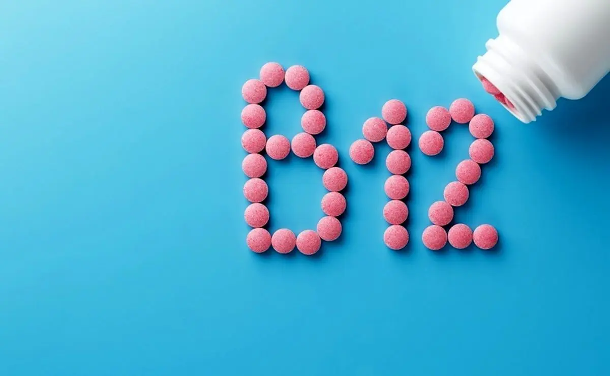 کمبود ویتامین b ۱۲ چه مشکلاتی برای کودک به وجود می‌آورد؟