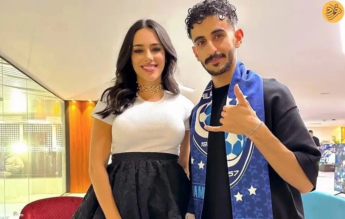 عکس یادگاری هوادار الهلال با نامزد نیمار