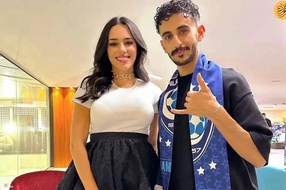 عکس یادگاری هوادار الهلال با نامزد نیمار