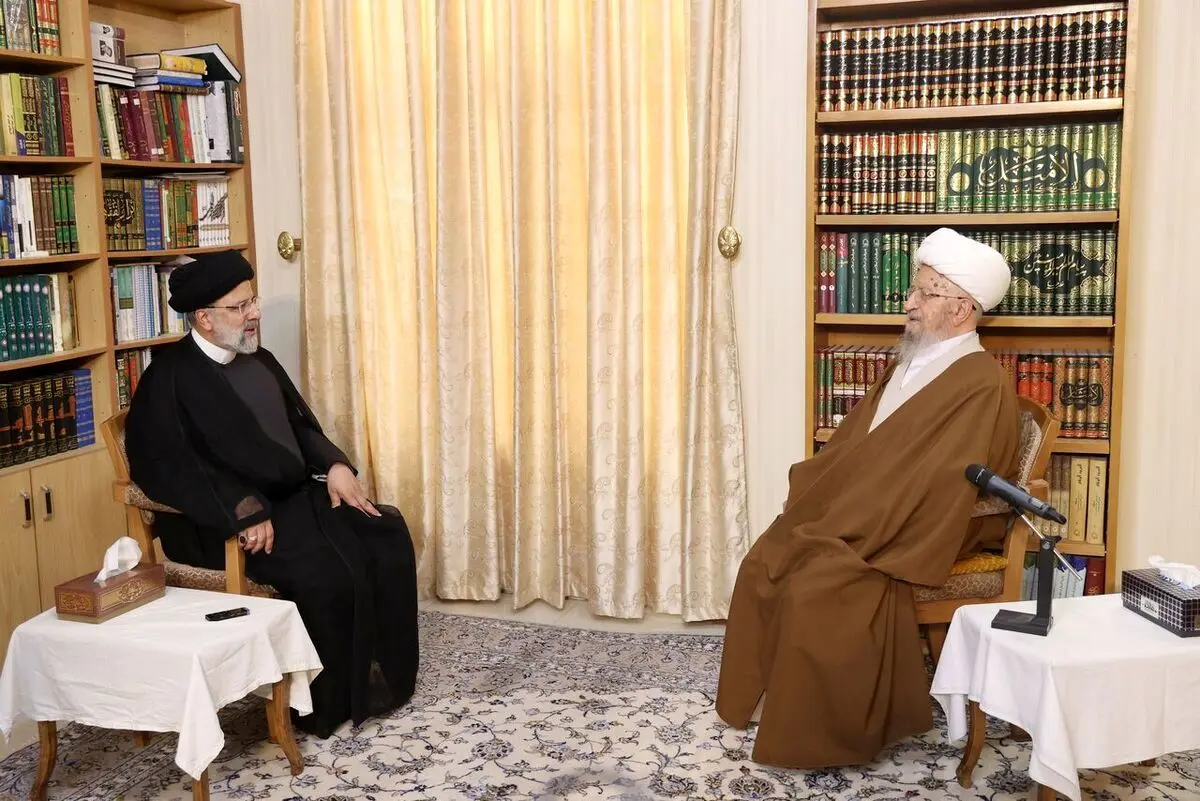 آیت‌الله مکارم شیرازی: مردم می‌خواهند آثار فعالیت‌های دولت را در سفره‌شان ببینند