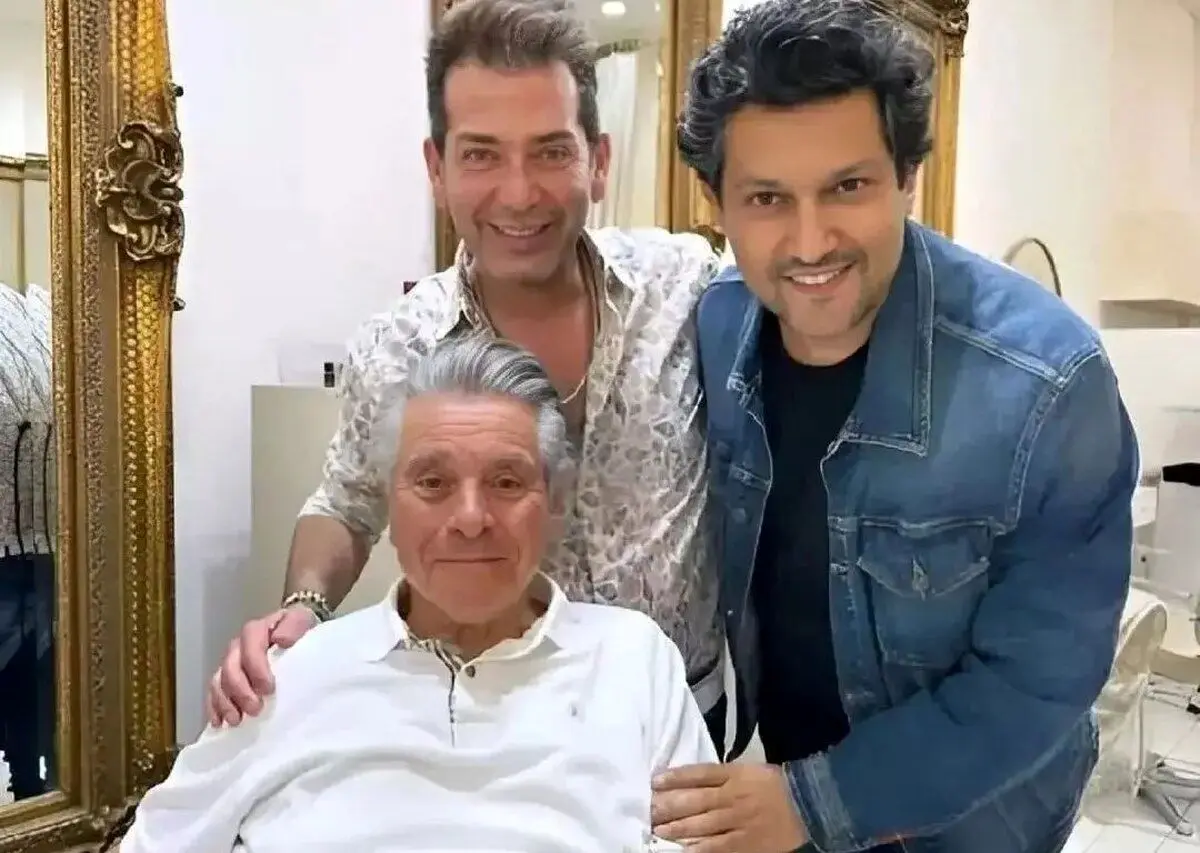 (عکس) شستشوی سر بهروز وثوقی توسط حامد بهداد