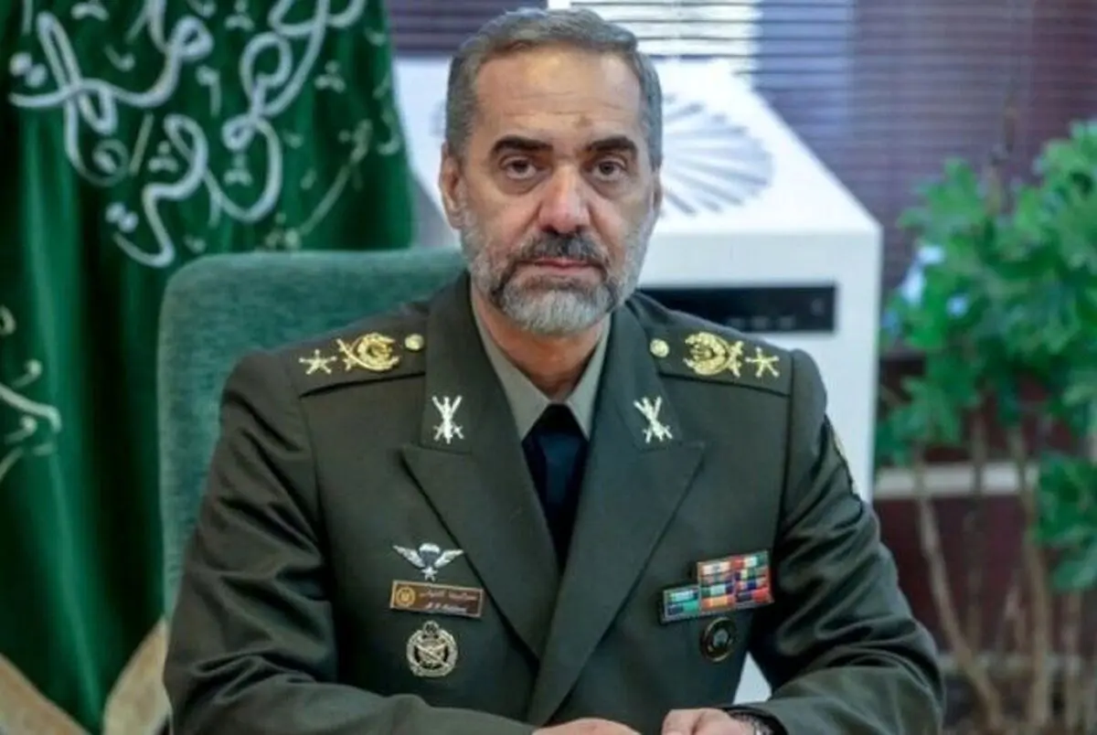 وزیر دفاع: امسال ۲ تا ۳ پرتاب ماهواره انجام می‌شود
