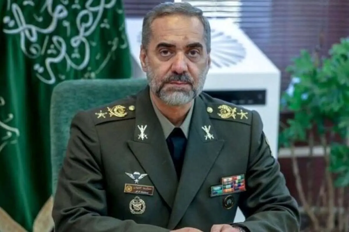 وزیر دفاع: امسال ۲ تا ۳ پرتاب ماهواره انجام می‌شود