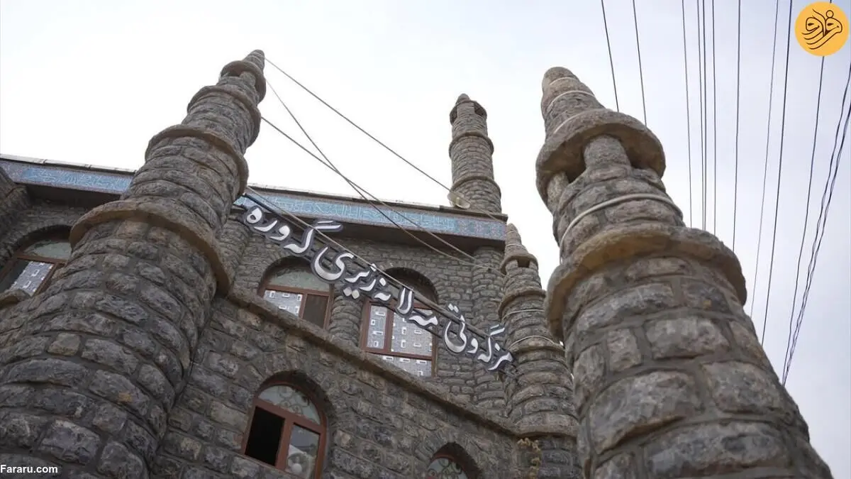 (تصاویر) کارگرانی که از سنگ، نان می‌خورند