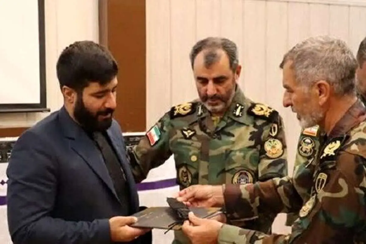 (تصویر) مدافع حرم شاهچراغ تکاور ارتش شد
