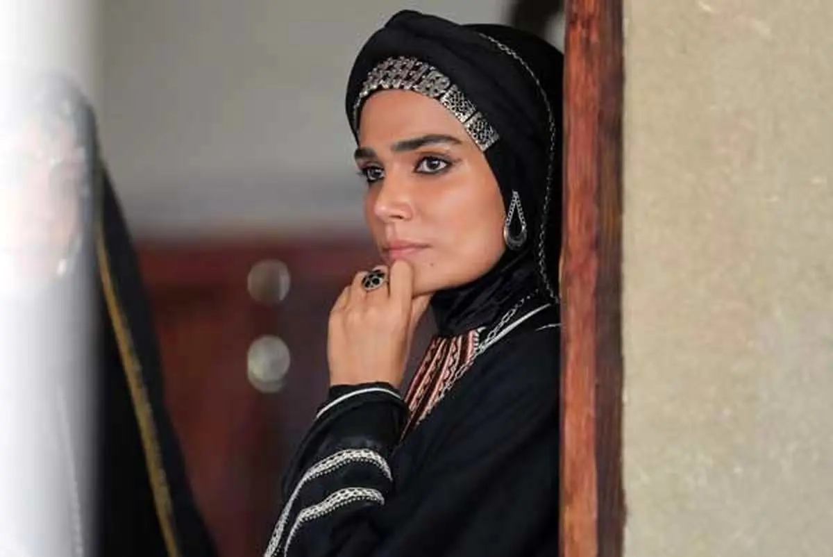 (عکس) مژگان اخلاقی بازیگر سریال عشق کوفی در حرم حضرت علی (ع)