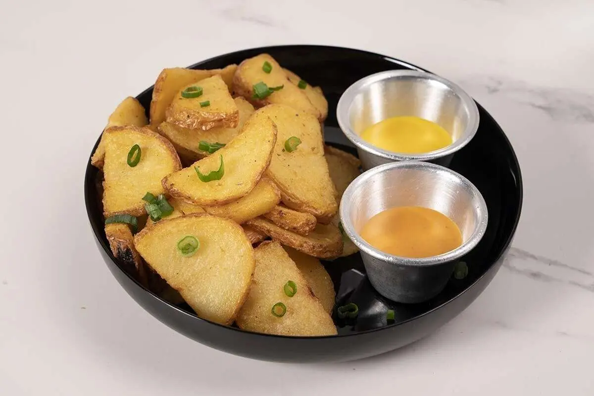 طرز پخت سیب زمینی کریسپی رژیمی