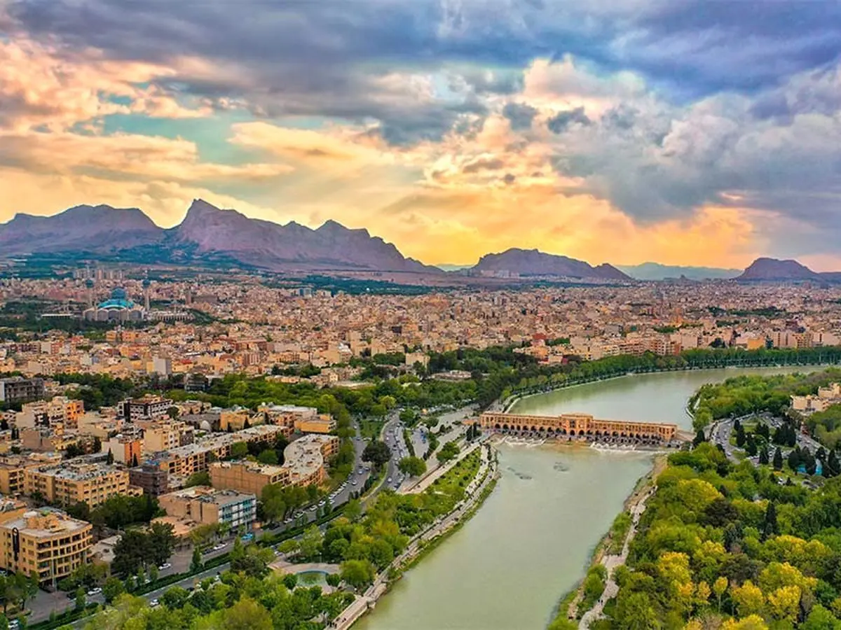اجاره یک خانه نقلی در اصفهان چقدر بودجه می‌خواهد؟