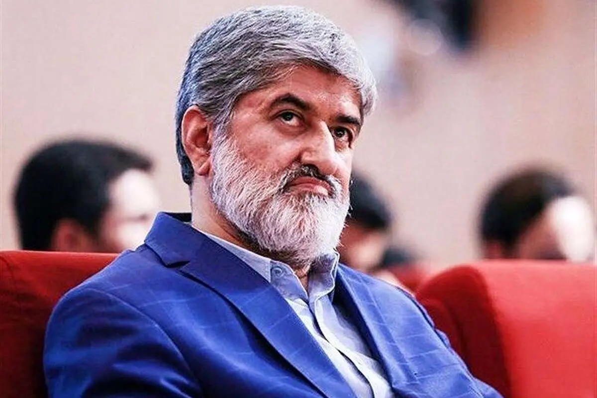 مطهری: نمیگویم روسری آزاد شود ولی در عمل سخت نگیریم