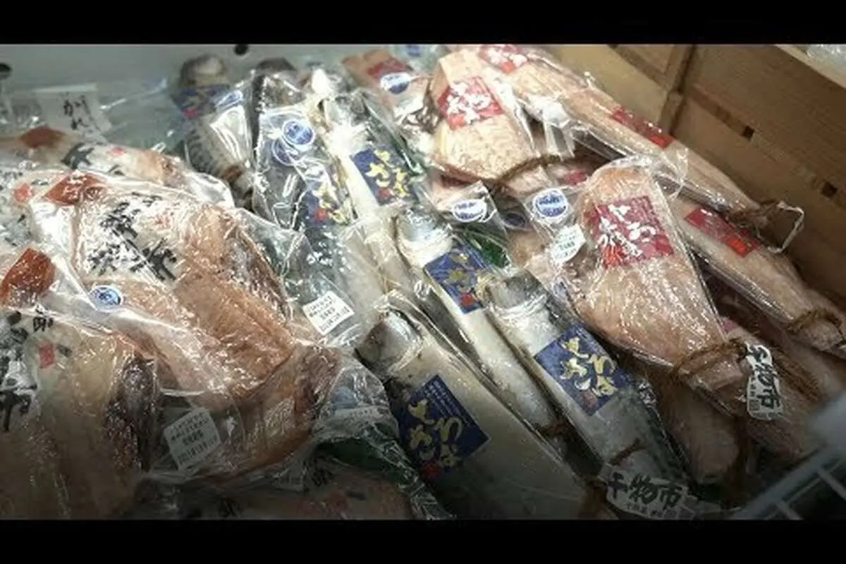 (ویدئو) حمایت به سبک ژاپنی؛ شهروندان توکیو غذاهای دریایی فوکوشیما که ممکن است آلوده باشند را می‌‌خرند