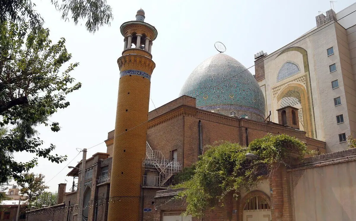 مسجدی که دختر مظفرالدین شاه ساخت کجاست؟