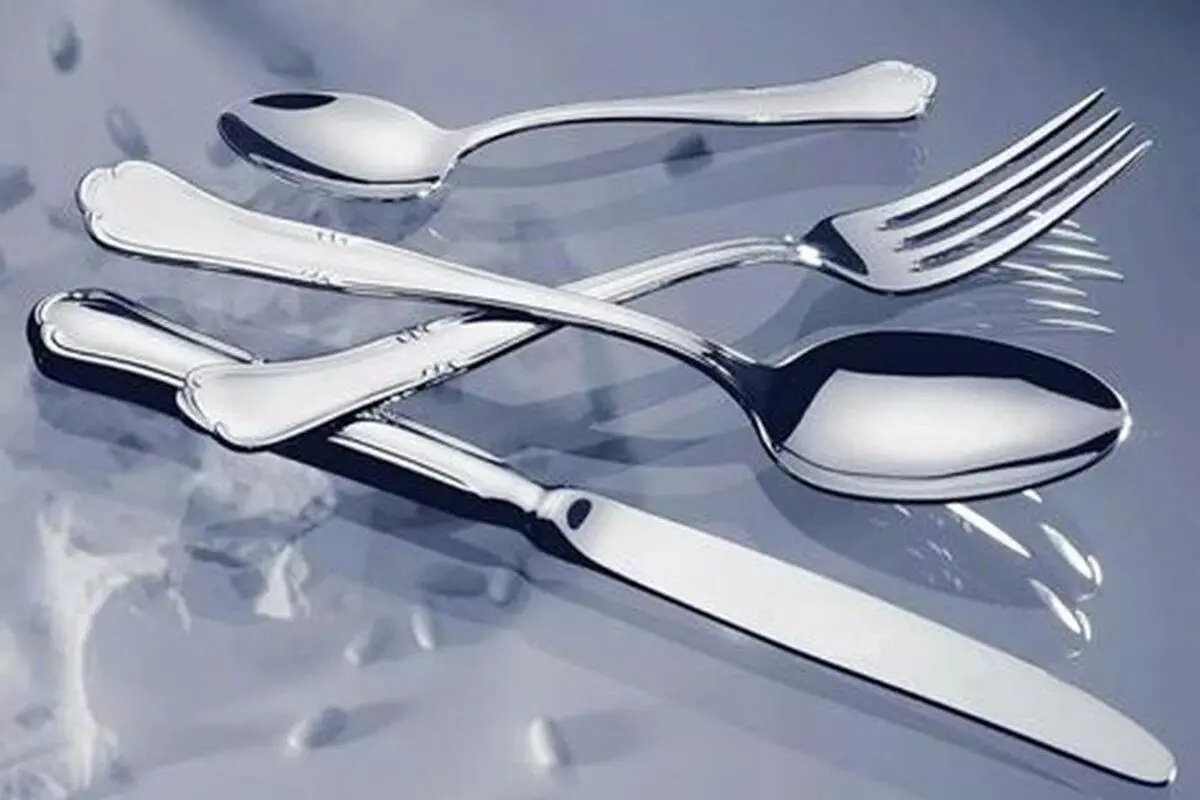 (ویدئو) قاشق و چنگال های استیل رو با این روش برق بنداز