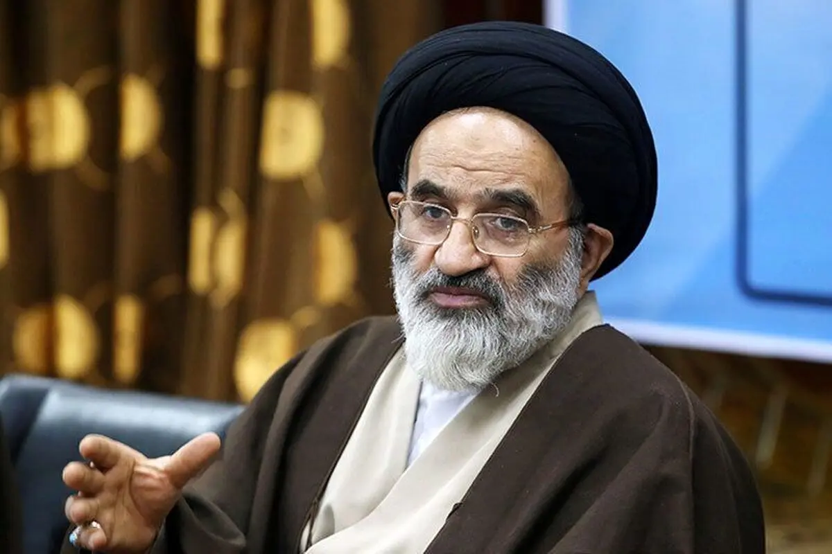 مشاور رئیسی: مبادا صلحی به زور به رهبرمان تحمیل شود