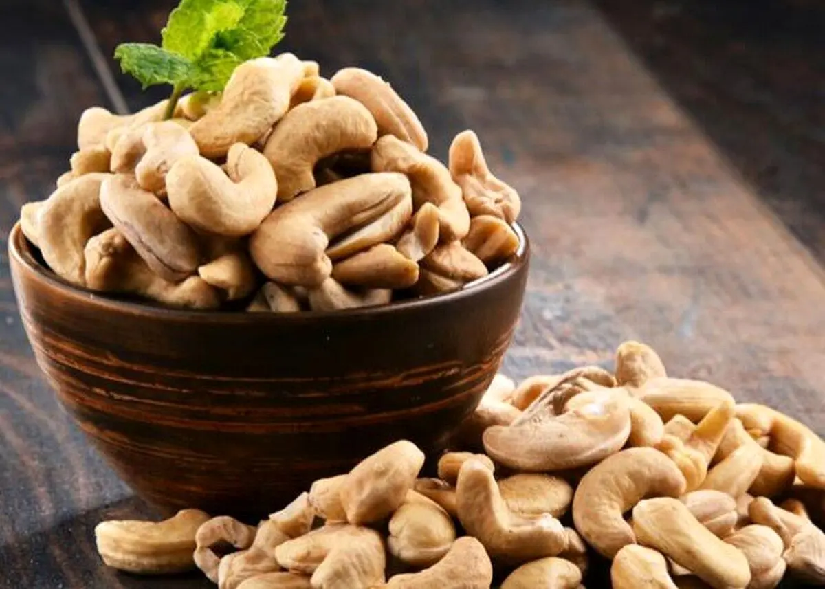 خواص شگفت‌انگیز بادام هندی برای سلامتی/ مقدار مصرف مجاز روزانه