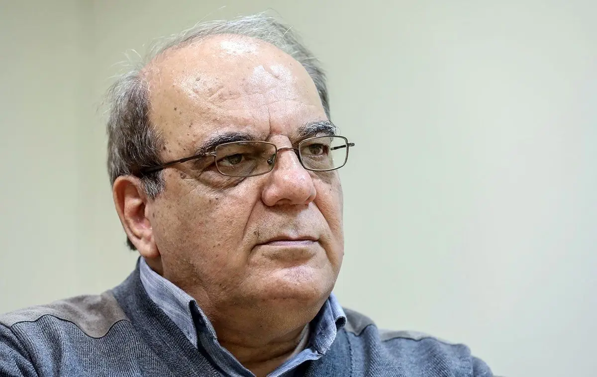 اگر هر ۴ رئیس جمهور گذشته مطرود و مسأله دارند چرا مردم باید در انتخابات مشارکت کنند؟