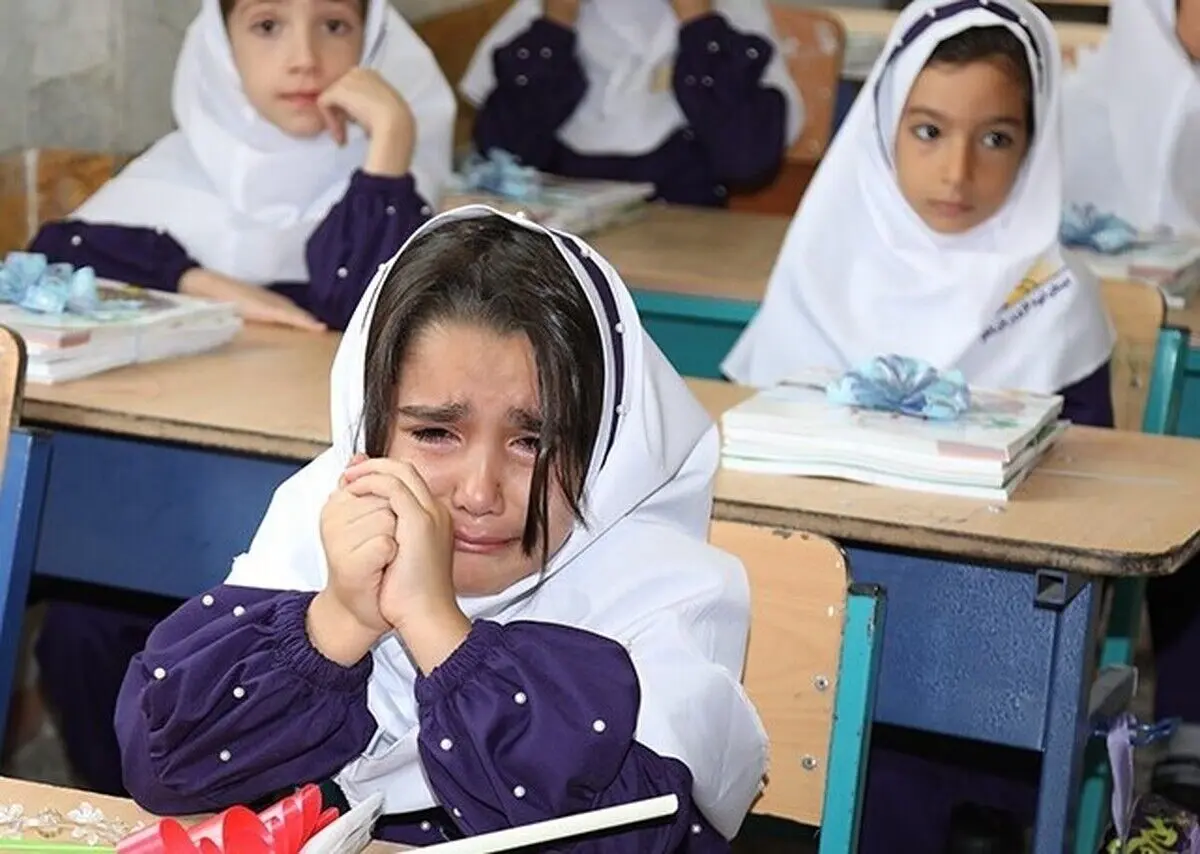 با اضطراب کودکان در روز‌های اول مدرسه چه کنیم؟