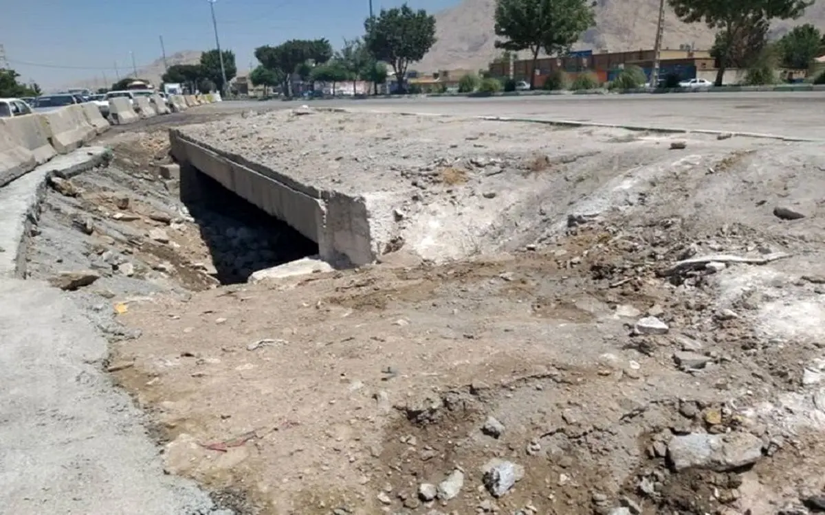 ویدیویی تکان دهنده از تخریب بتن و سرقت میلگرد پل‌های بین شهری