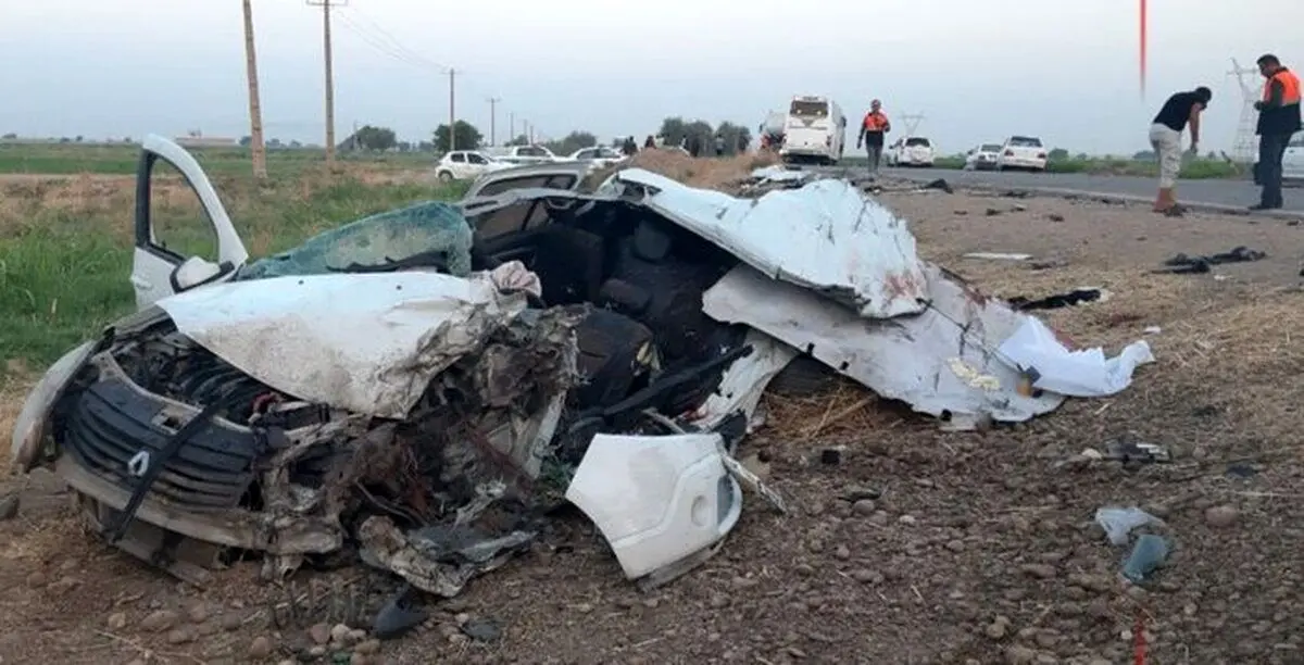 جزئیات تصادف مرگبار اتوبوس با سواری در ایلام؛ تنها بازمانده یک کودک ۳ ساله