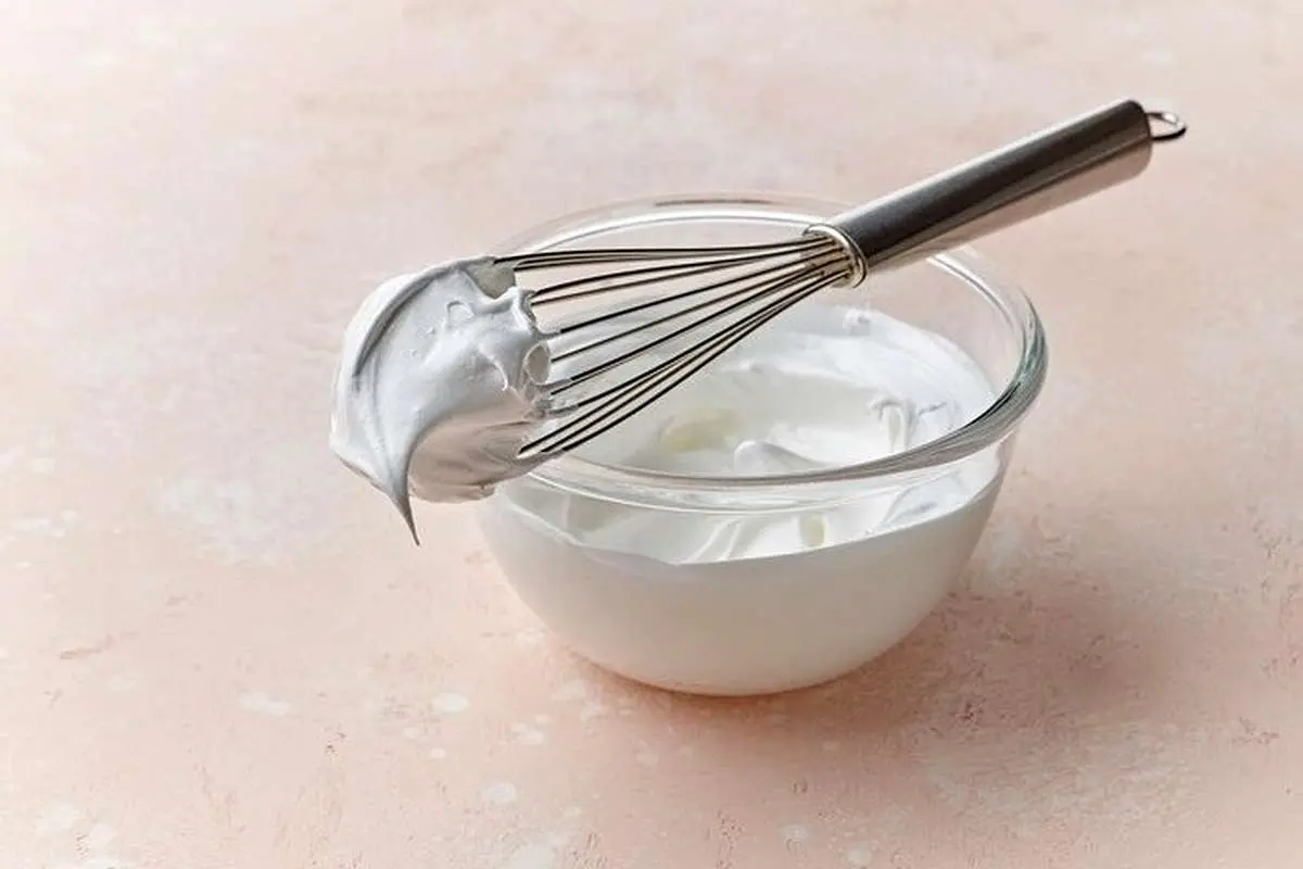 طرز تهیه خامه فرم گرفته قنادی عالی با مواد ساده