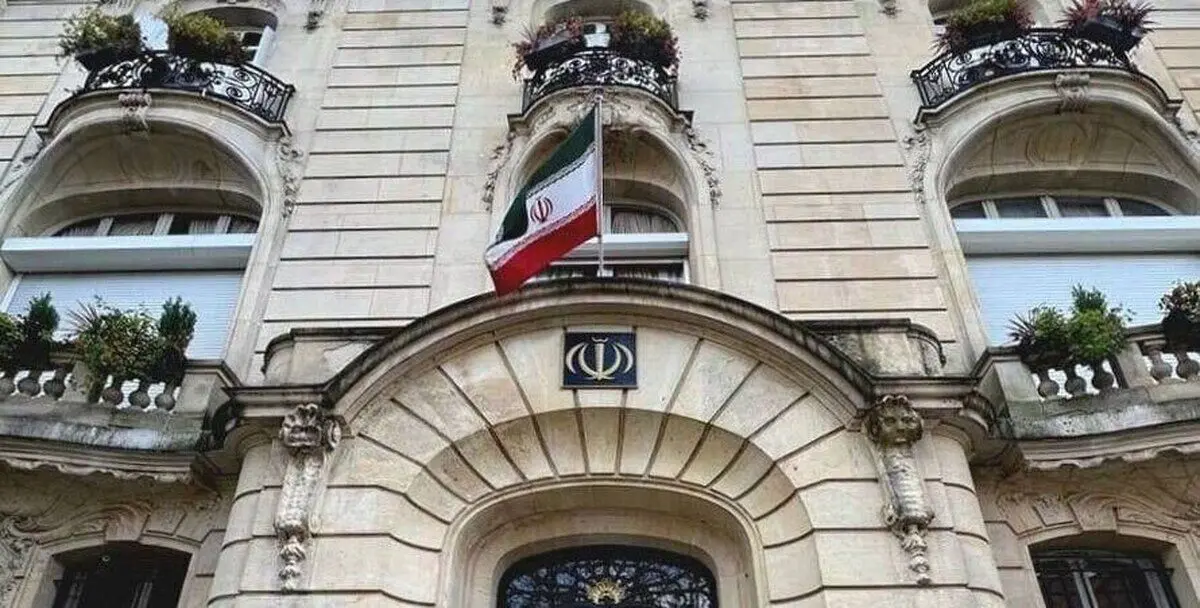 توضیح سفارت ایران در پاریس درباره حمله امروز: خللی در فعالیت‌های کنسولگری وارد نشده است