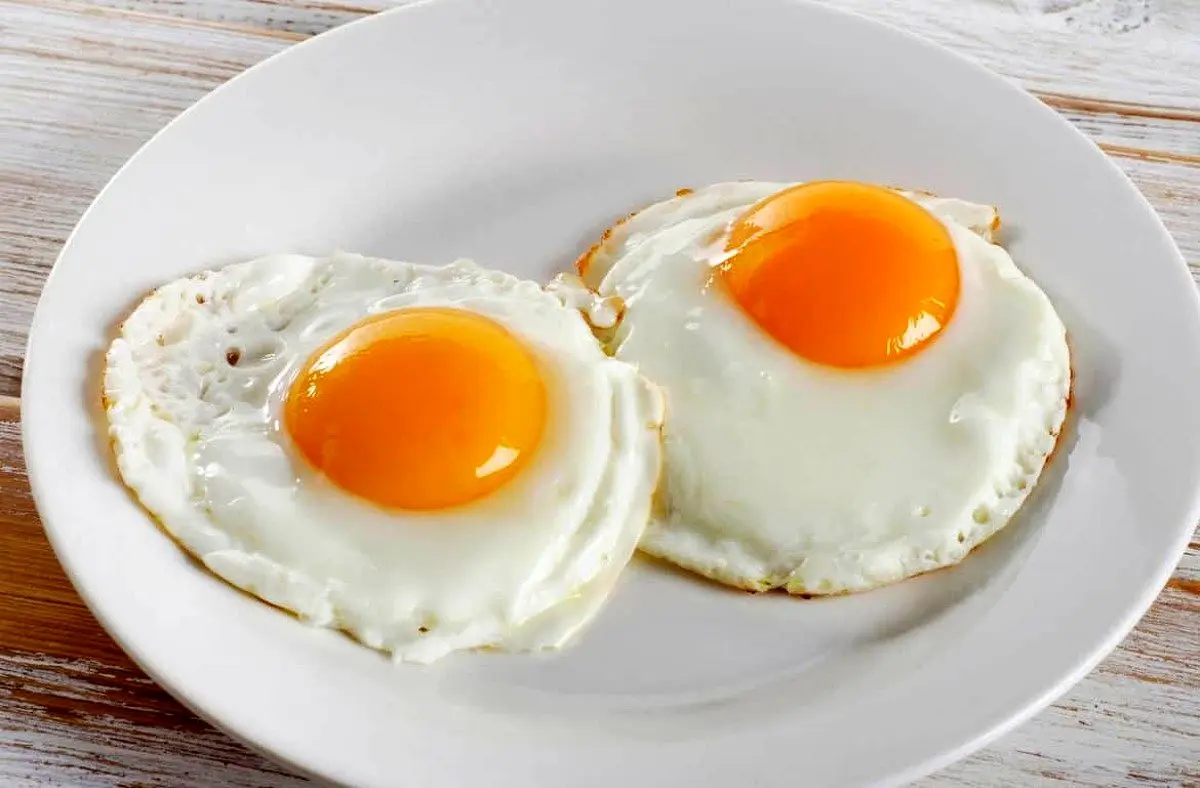 مضرات خوردن روزانه بیش از یک تخم مرغ