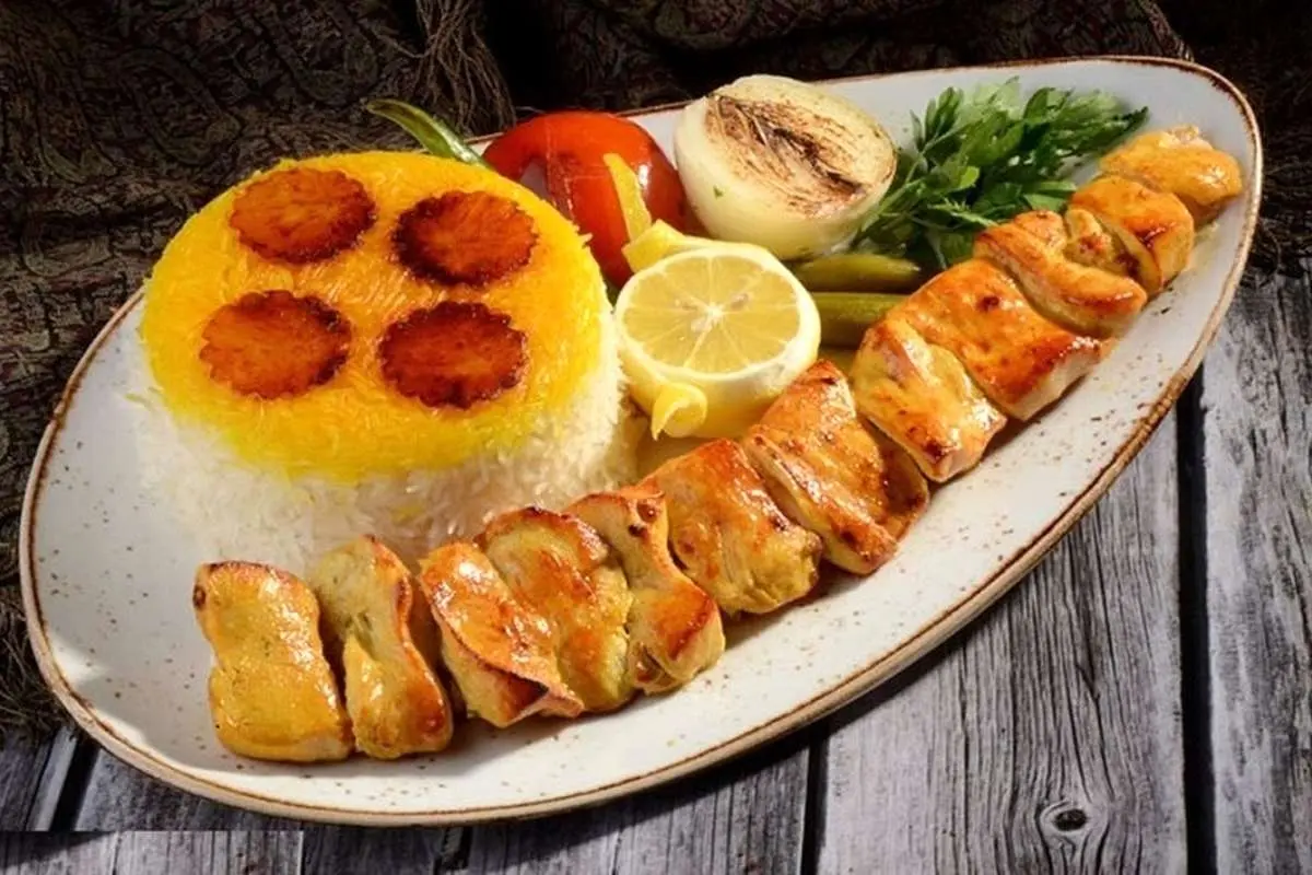 کالری هر سیخ جوجه کباب با برنج چند گرم و چقدره؟