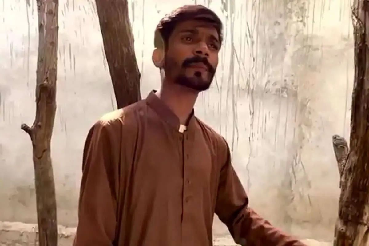 (ویدئو) ببینید این جوان پاکستانی چگونه گوزن، شتر لاما و بز نژاد دار پرورش میدهد