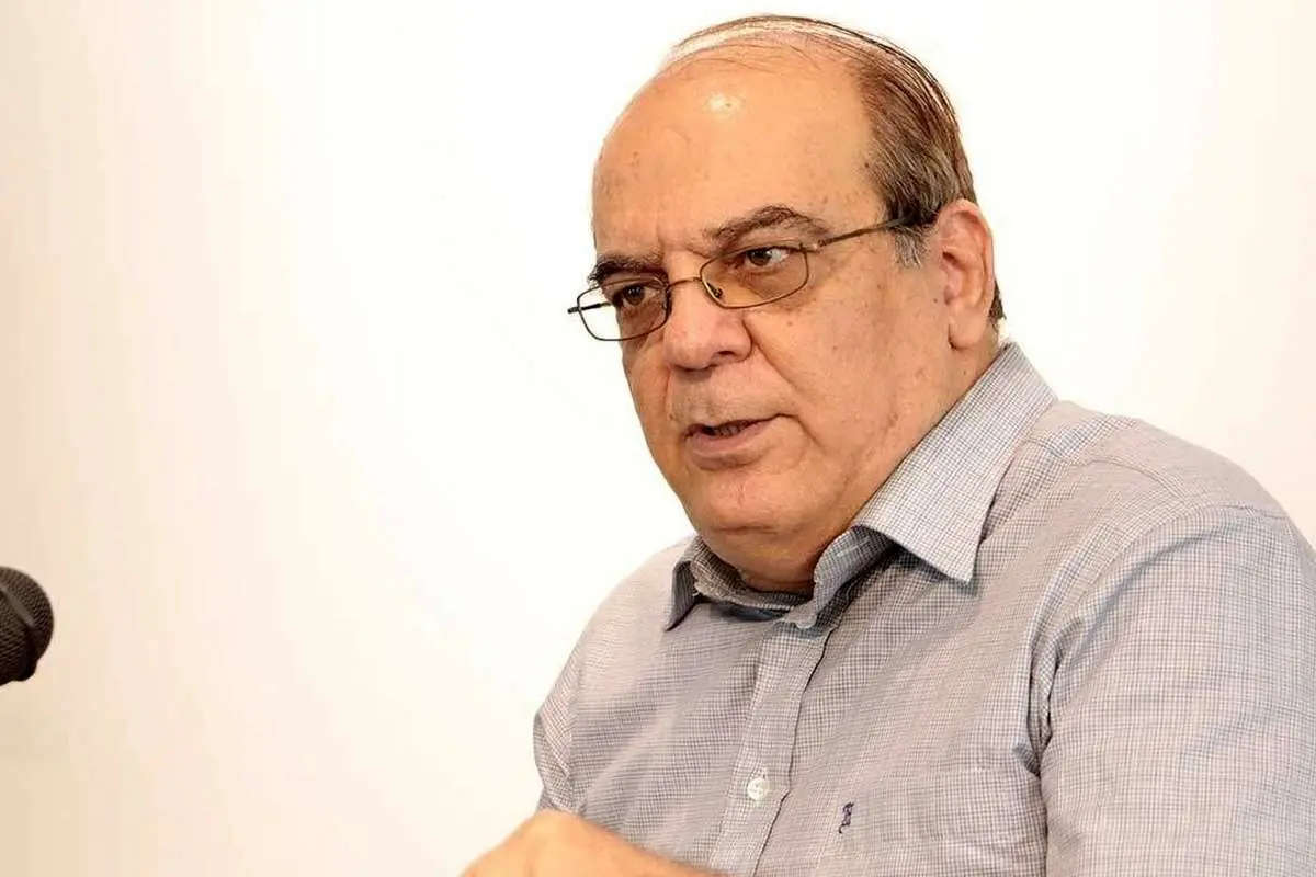 پس لرزه انتشار عکس نماز خواندن رئیسی در هواپیما